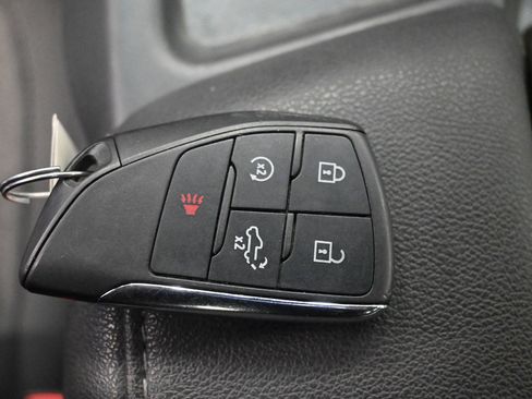 Used 2022 Chevrolet Silverado 1500 Custom image 28