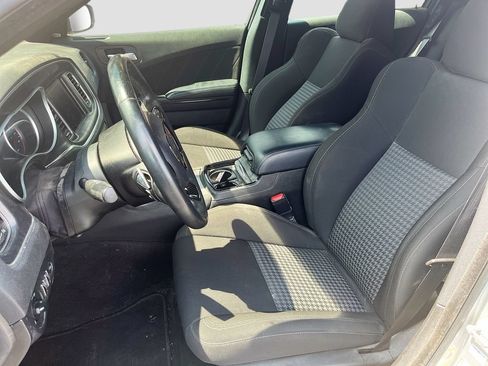 Used 2023 Dodge Charger R/T w/ Harman/Kardon Audio Group RWD image 21