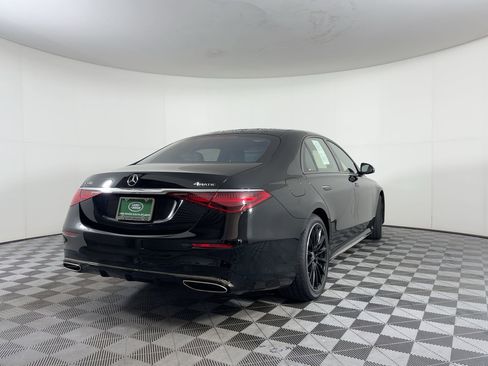 Used 2025 Mercedes-Benz S 580 4MATIC Sedan image 8