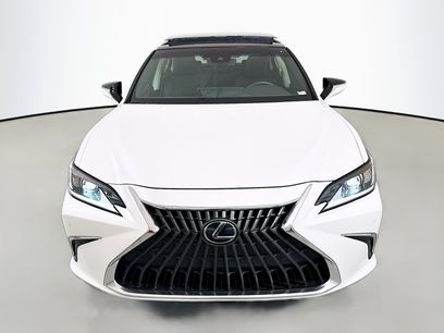 Certified 2022 Lexus ES 350 w/ Premium Package