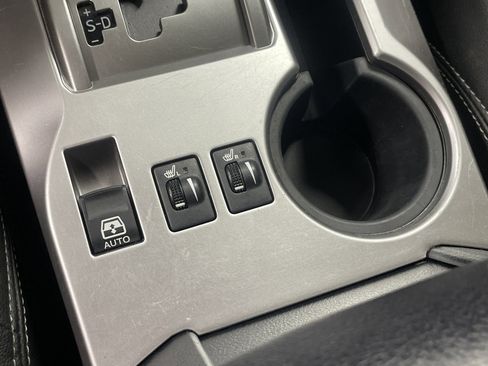 Used 2019 Toyota 4Runner SR5 Premium image 27