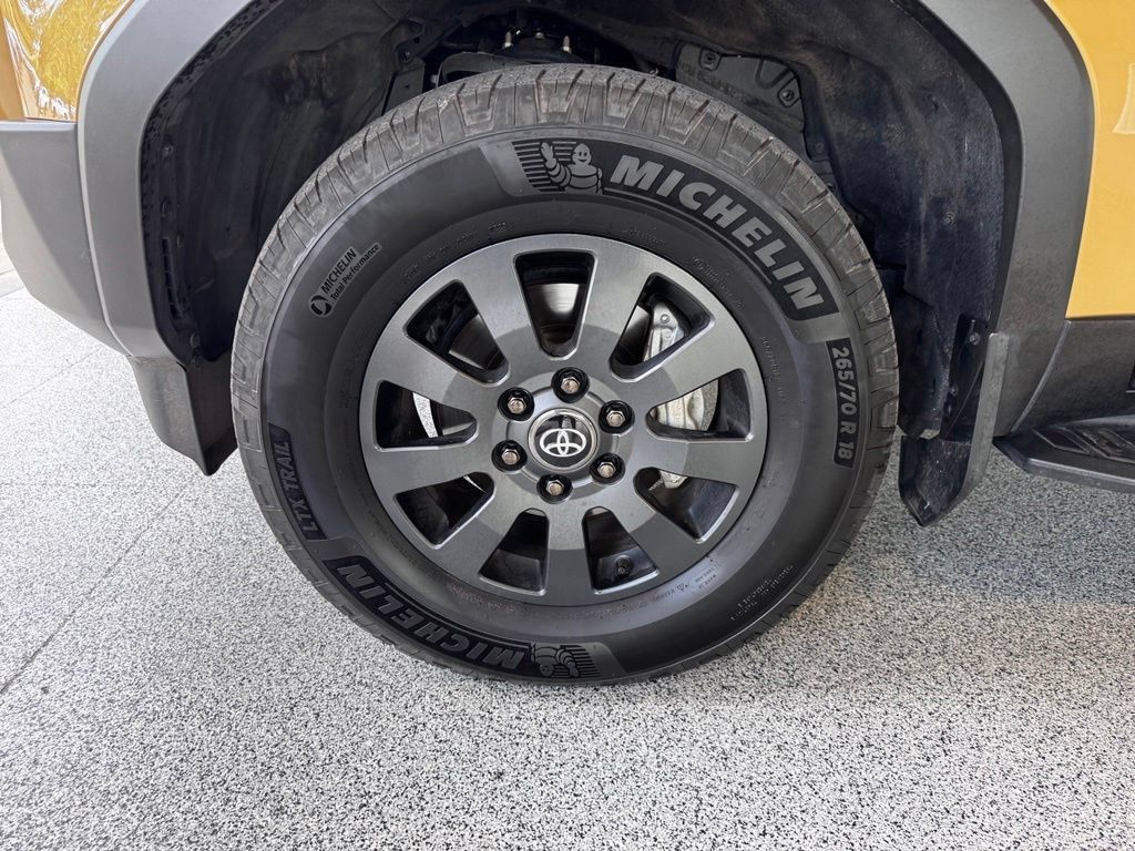 Certified 2025 Toyota Land Cruiser w/ Premium Package AWD/4WD image 17