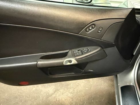 Used 2005 Chevrolet Corvette Coupe w/ Preferred Equipment Group image 15