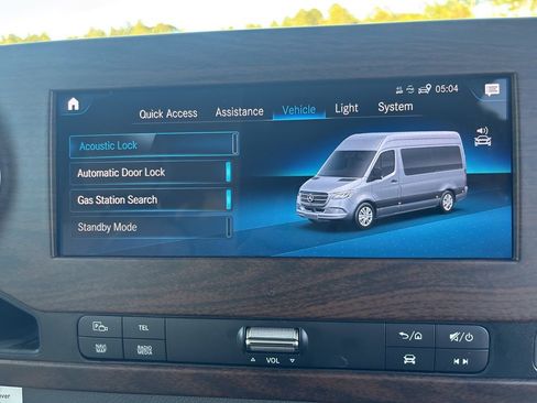 Used 2022 Mercedes-Benz Sprinter 2500 image 67