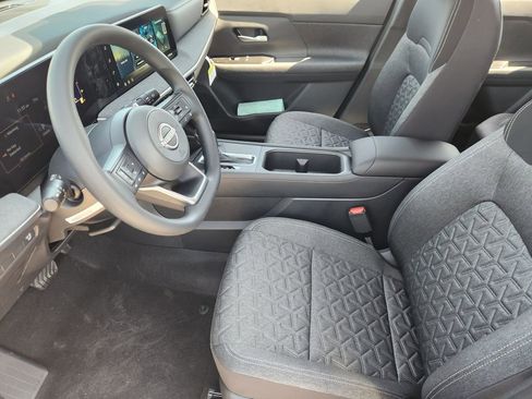 New 2026 Nissan Kicks SV FWD image 9