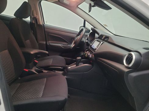 Used 2022 Nissan Versa S w/ Trunk Package FWD image 21