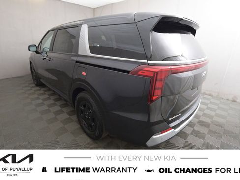 New 2026 Kia Carnival LX image 7