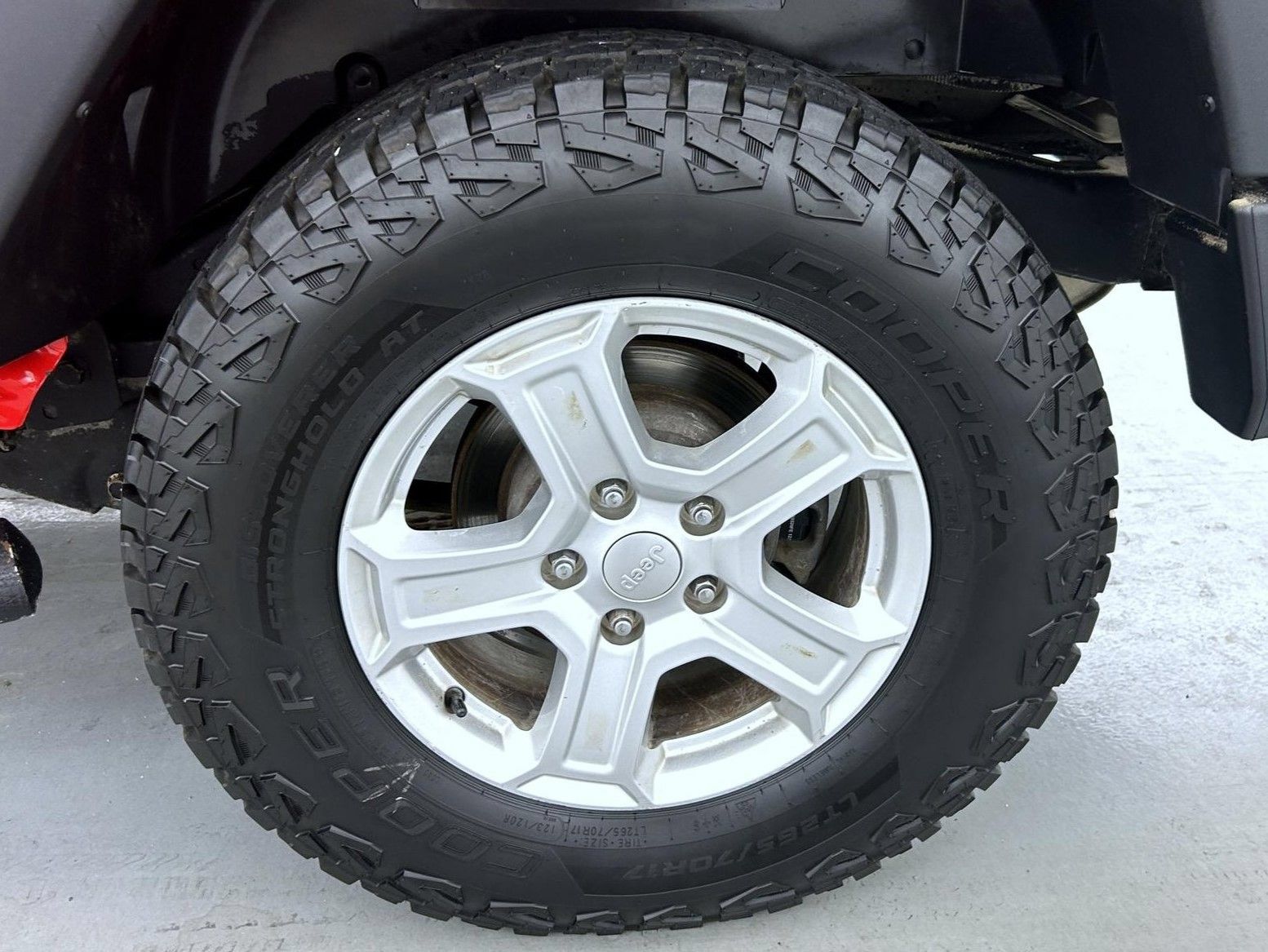 Used 2017 Jeep Wrangler Unlimited Sport AWD/4WD image 23