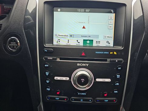 Used 2017 Ford Explorer Sport AWD/4WD image 25
