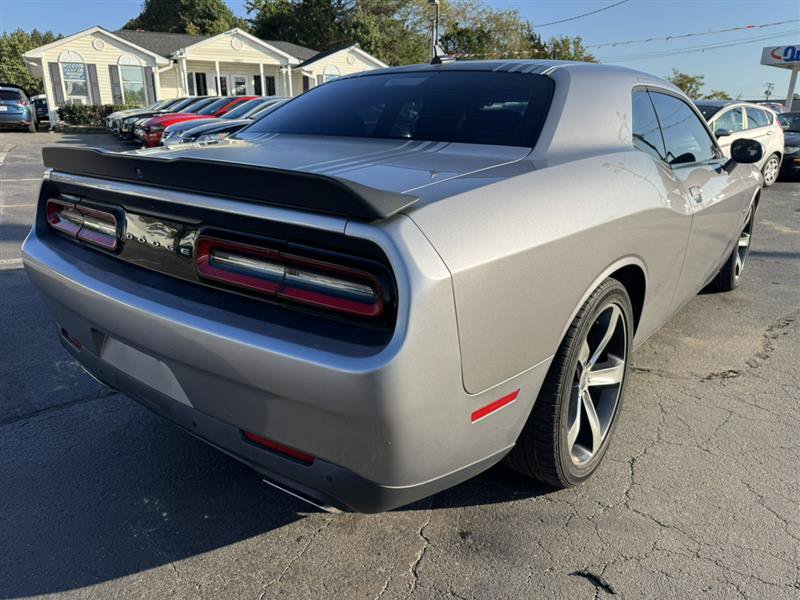 Used 2016 Dodge Challenger R/T Plus RWD image 8