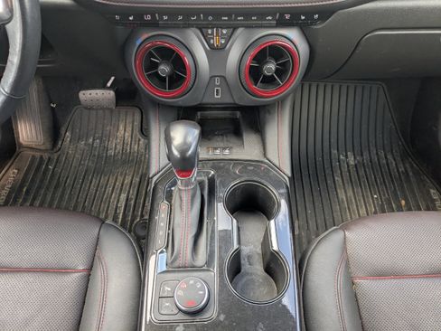 Used 2020 Chevrolet Blazer RS AWD/4WD image 17