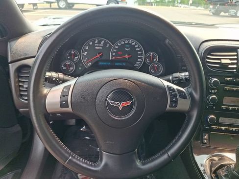 Used 2009 Chevrolet Corvette Z06 w/ Preferred Equipment Group RWD image 16