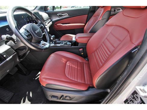 Used 2024 Kia Sportage SX FWD image 11