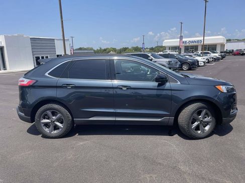 Certified 2022 Ford Edge SEL w/ Sport Appearance Package AWD/4WD image 2