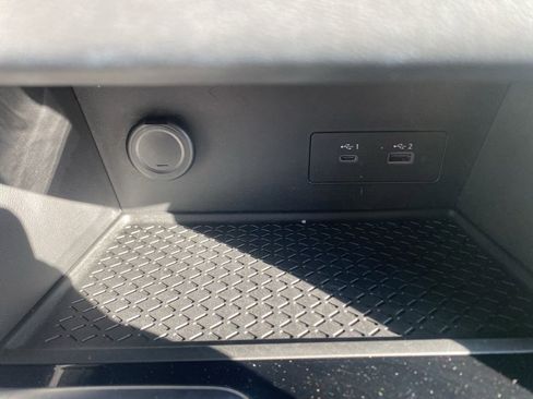 Used 2022 Nissan Pathfinder SL image 27