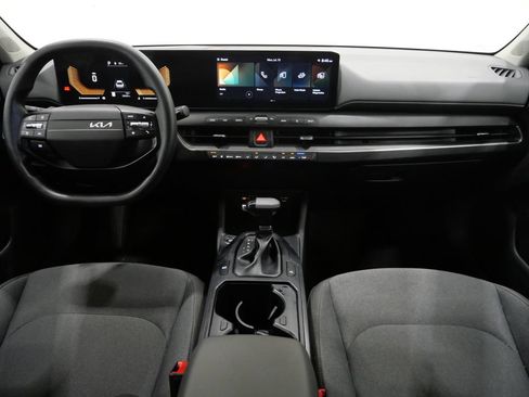Used 2025 Kia K4 FWD image 10