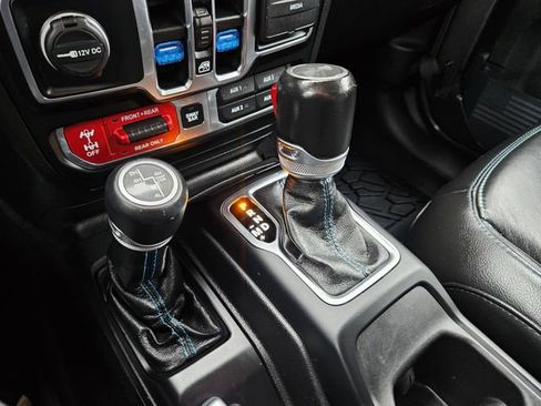 Used 2021 Jeep Wrangler Unlimited Rubicon 4xe w/ Dual Top Group image 29