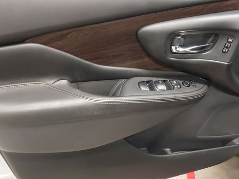 Used 2023 Nissan Murano Platinum w/ Cargo Package image 24