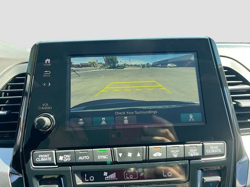 Used 2024 Honda Odyssey EX-L image 13