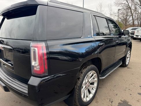 Used 2016 GMC Yukon SLT image 11