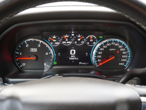Used 2019 GMC Sierra 2500 Denali w/ Duramax Plus Package AWD/4WD image 23
