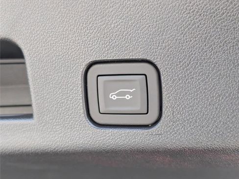 New 2026 Buick Enclave Preferred w/ Power Package image 11