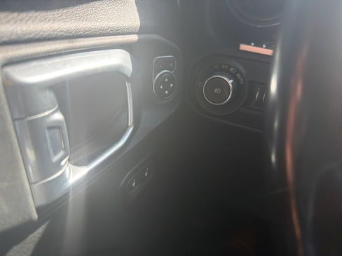 Used 2021 Jeep Wrangler Unlimited Sport AWD/4WD image 12