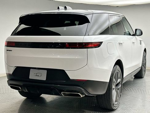 Used 2024 Land Rover Range Rover Sport SE AWD/4WD image 13