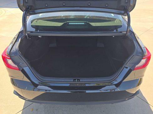 Certified 2025 Toyota Camry SE FWD image 16