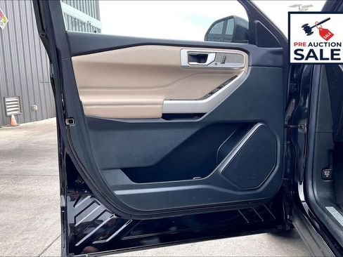 Used 2023 Ford Explorer Limited RWD image 23