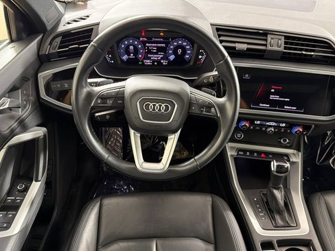 Used 2023 Audi Q3 2.0T Premium w/ Convenience Package AWD/4WD image 13