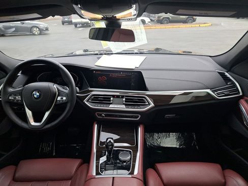 Used 2021 BMW X6 xDrive40i AWD/4WD image 18