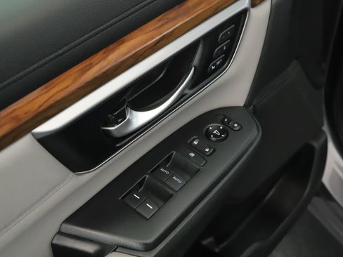 Used 2019 Honda CR-V EX-L image 7