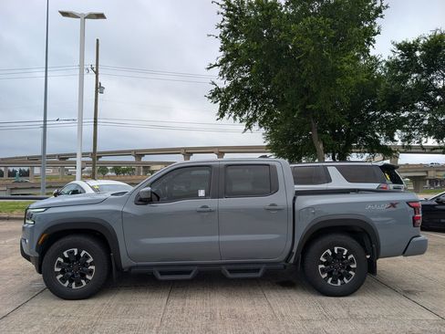 Used 2024 Nissan Frontier Pro-X w/ Tow Package image 3