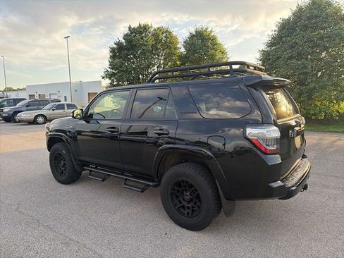 Used 2024 Toyota 4Runner TRD Pro AWD/4WD image 17