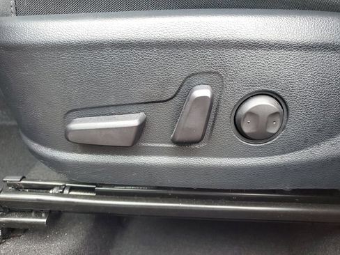 Certified 2024 Kia Soul EX FWD image 12