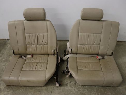 Used 2000 Toyota Land Cruiser image 9