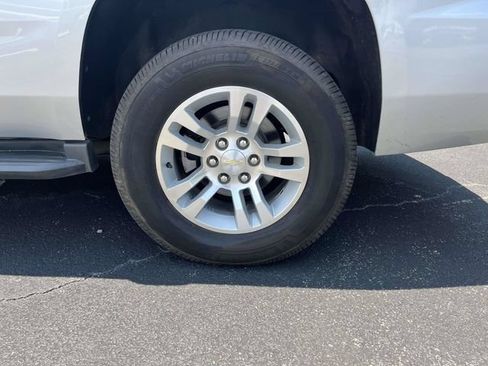 Used 2020 Chevrolet Tahoe LT AWD/4WD image 12