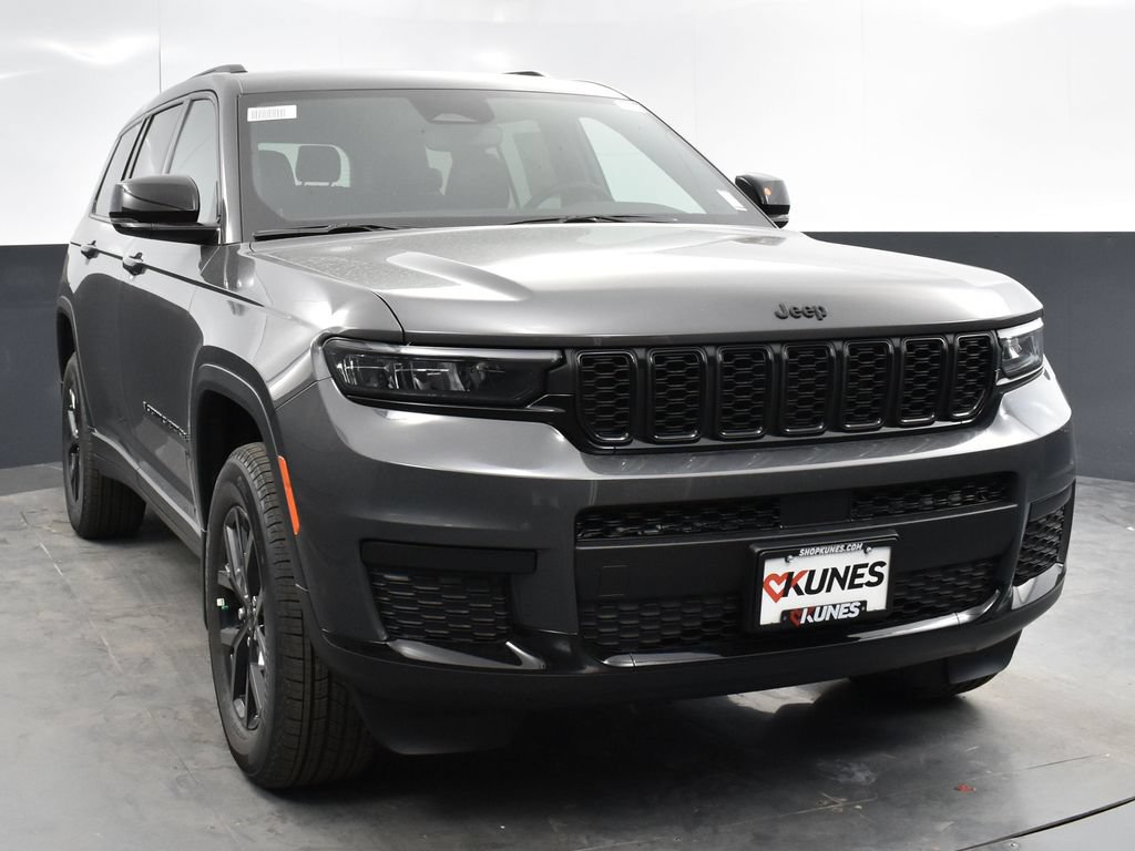 Used 2025 Jeep Grand Cherokee L Altitude AWD/4WD image 2