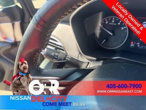 Used 2025 Subaru Outback Onyx Edition AWD/4WD image 22