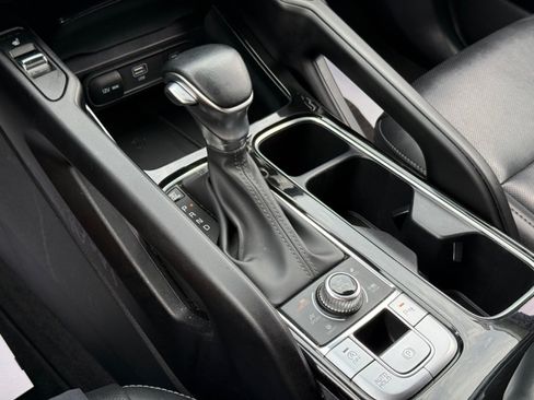 Used 2025 Kia Telluride S AWD/4WD image 19