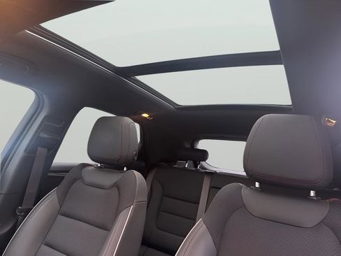 Used 2023 Chevrolet TrailBlazer RS w/ Sun and Liftgate Package image 29