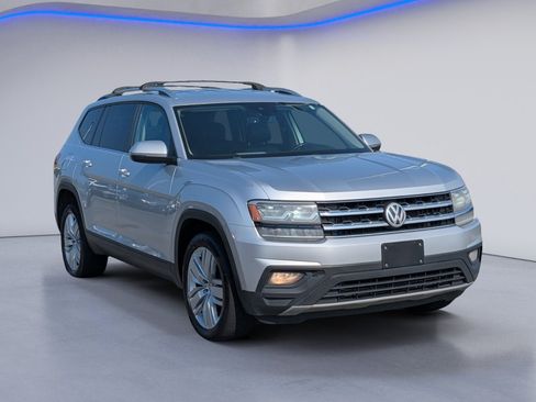 Used 2019 Volkswagen Atlas SE w/ Towing Package FWD image 5