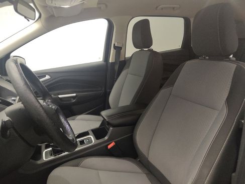 Used 2019 Ford Escape SE FWD image 17