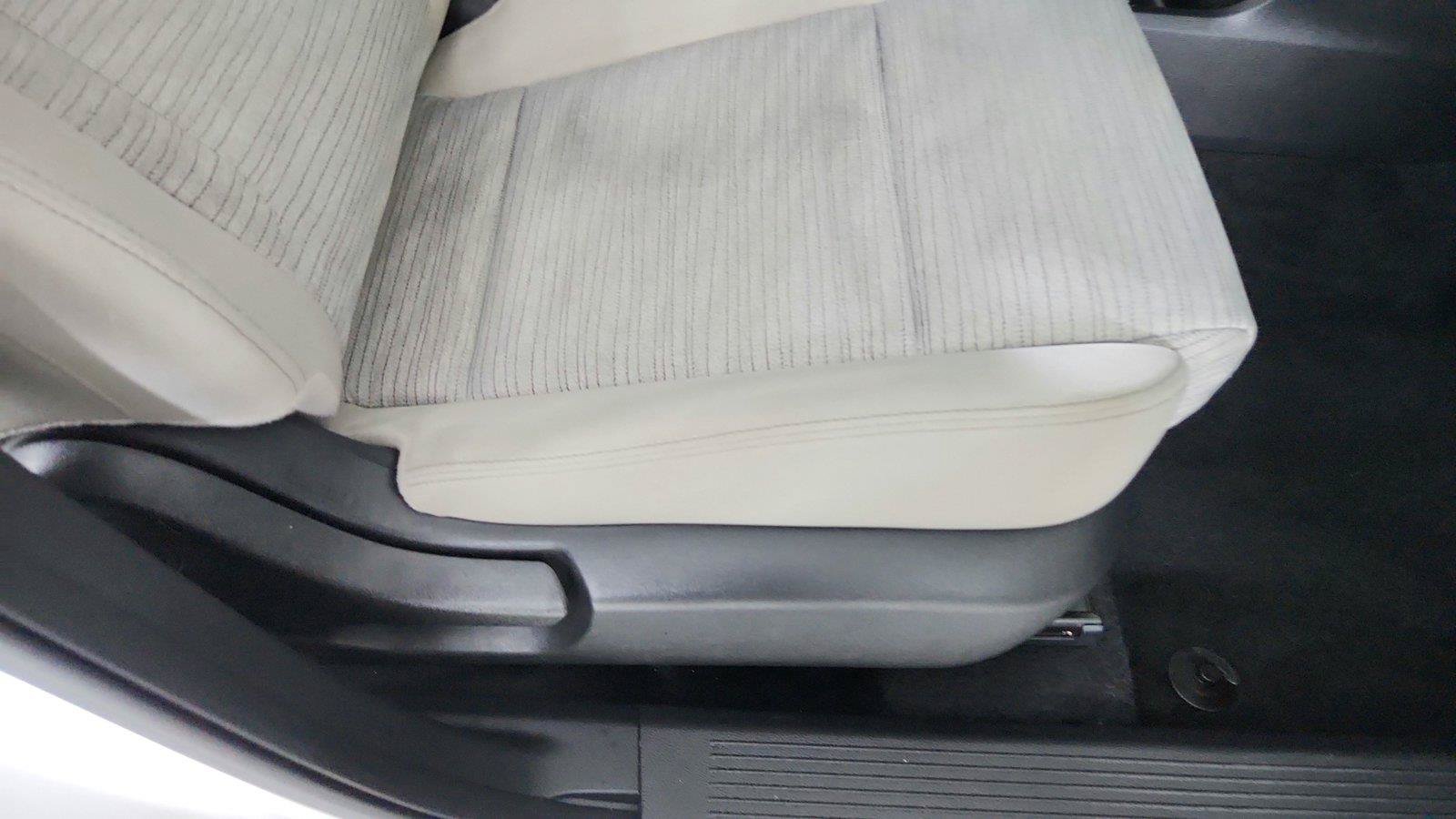 Used 2023 Nissan Rogue SV FWD image 27