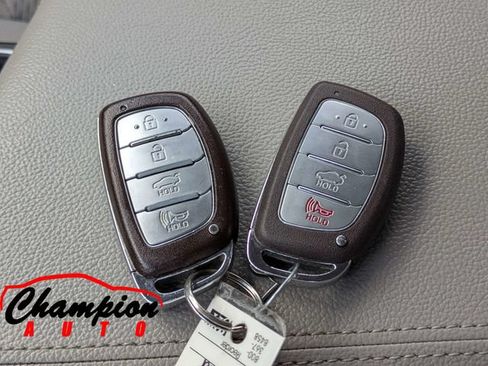 Used 2018 Hyundai Sonata SEL w/ Tech Package 02 FWD image 29