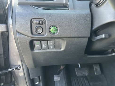 Used 2017 Honda Pilot Elite image 4