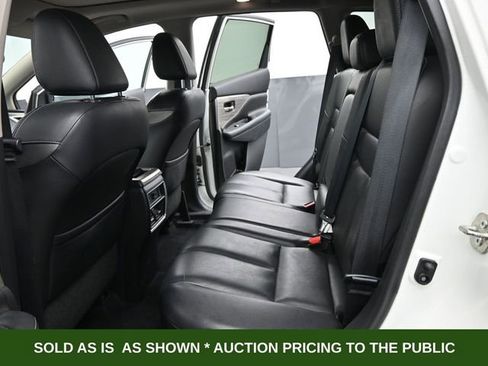 Used 2017 Nissan Murano S image 14