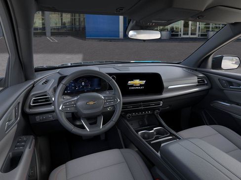 New 2026 Chevrolet Traverse LT FWD image 15