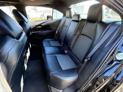 Certified 2025 Toyota Corolla XSE image 21